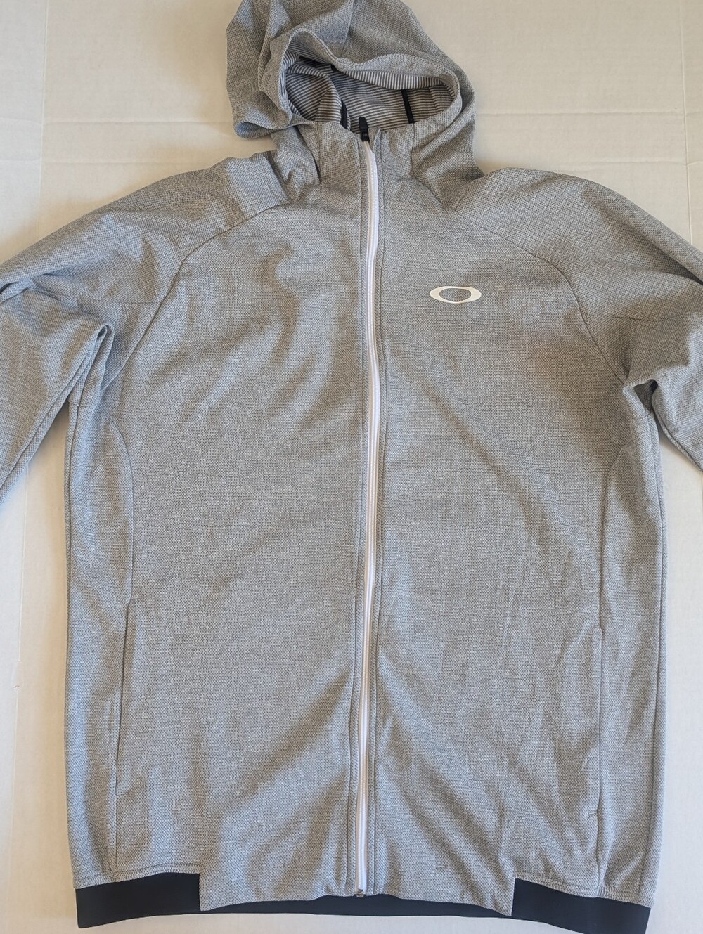 Oakley Lightweight Performance Hoodie